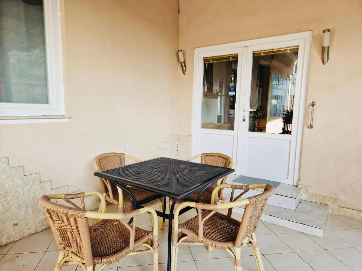 Olive Tree Apartments Rovinj